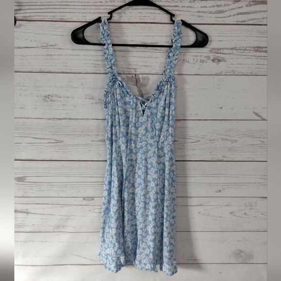 Forever 21 woman's summer dress - Picture 1 of 6